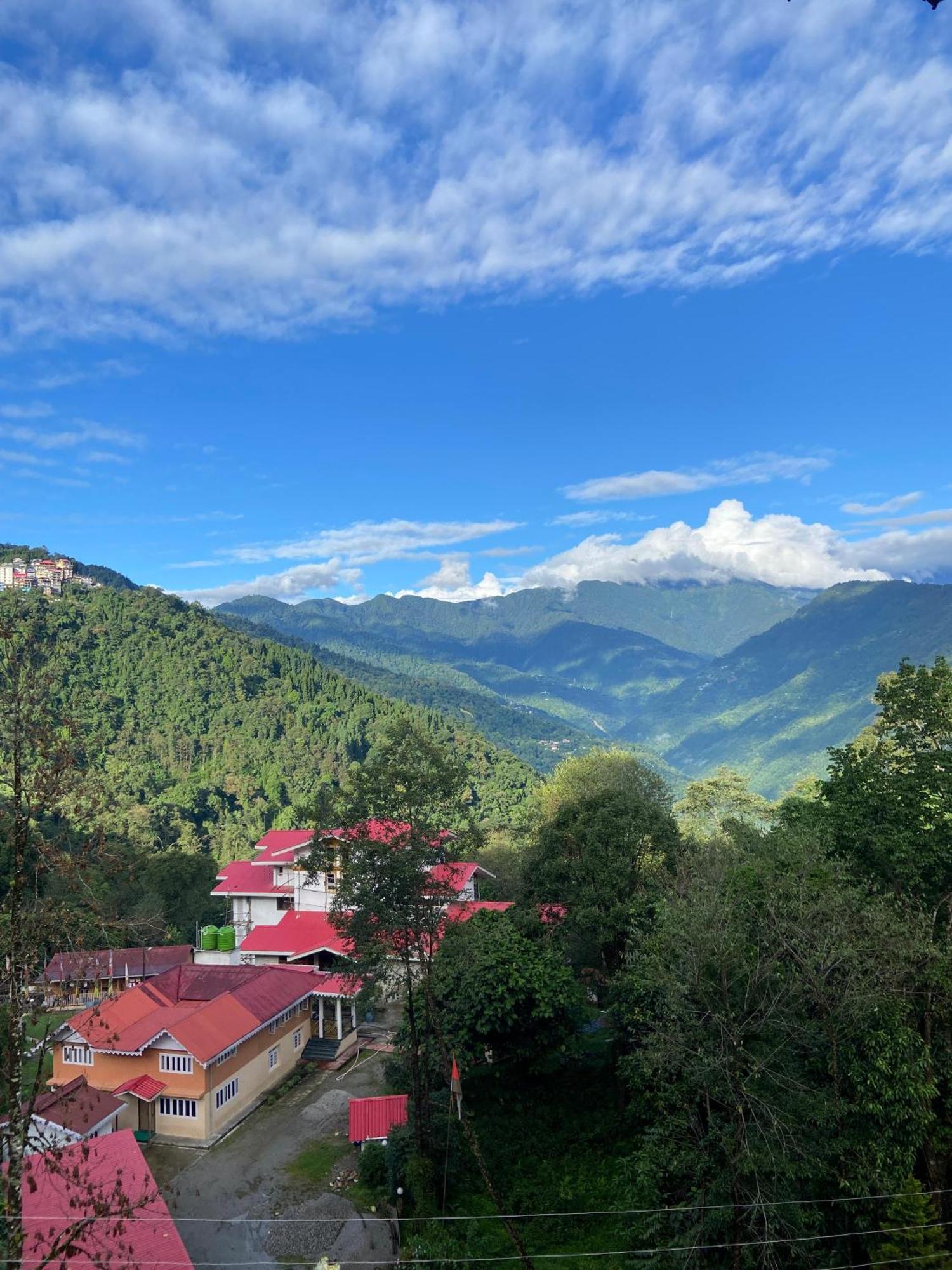Mandavya Homestay Pelling Exteriör bild
